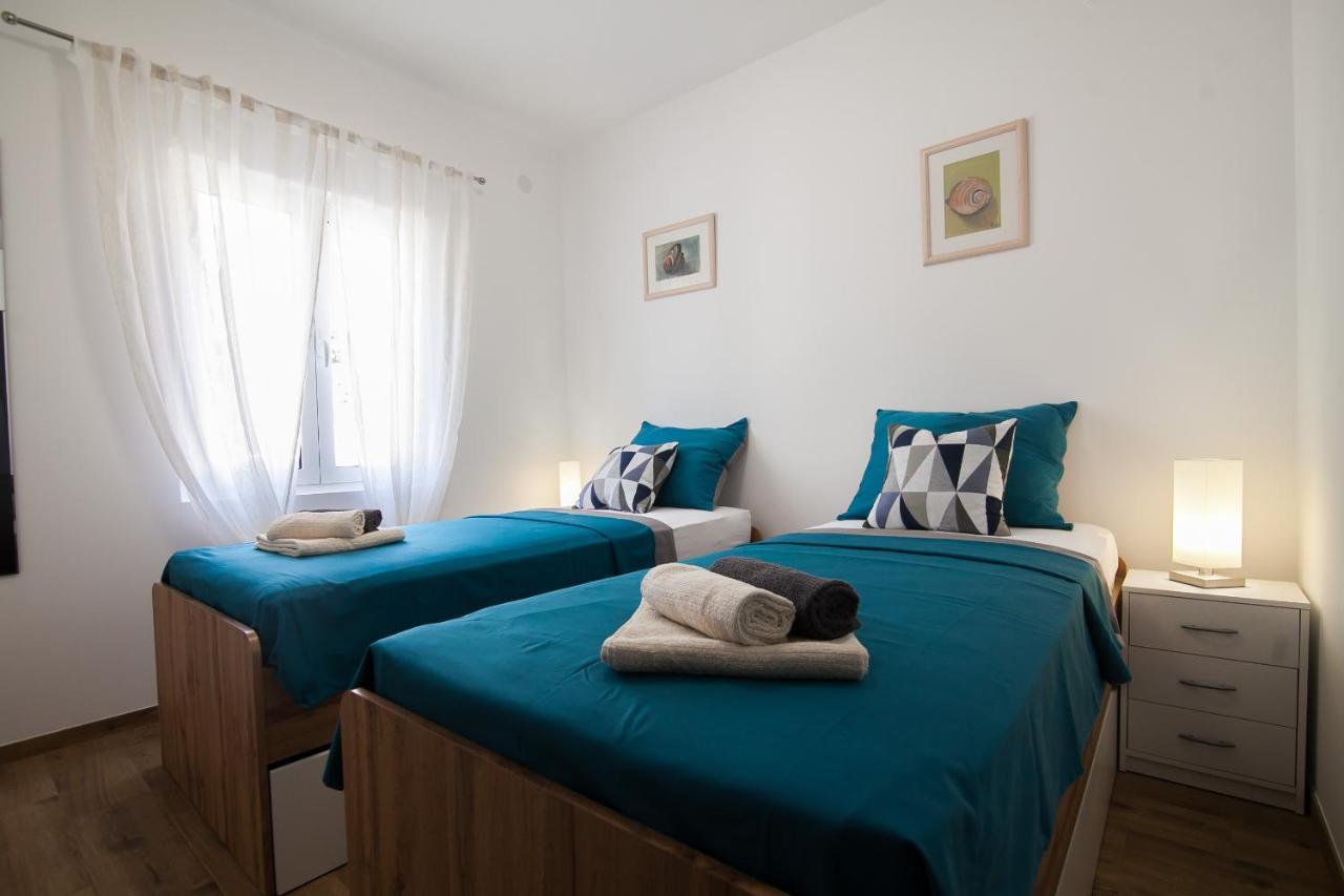 Family Apartments Brach 波尔 外观 照片