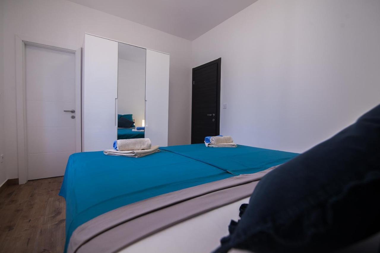 Family Apartments Brach 波尔 外观 照片