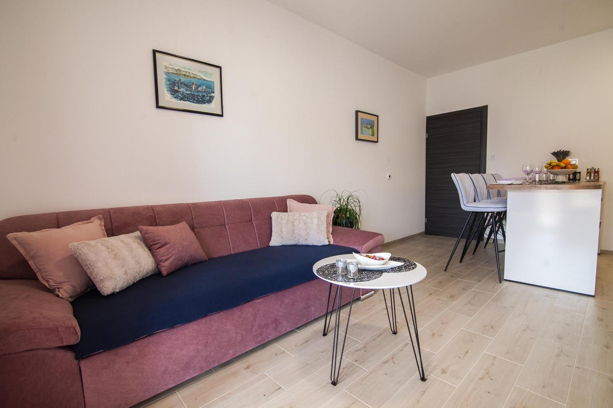Family Apartments Brach 波尔 外观 照片