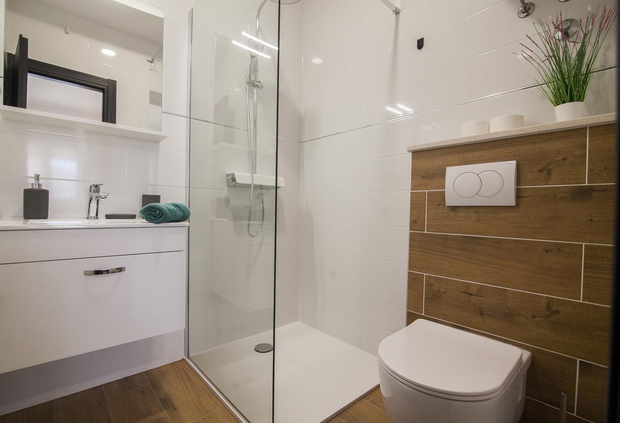 Family Apartments Brach 波尔 外观 照片