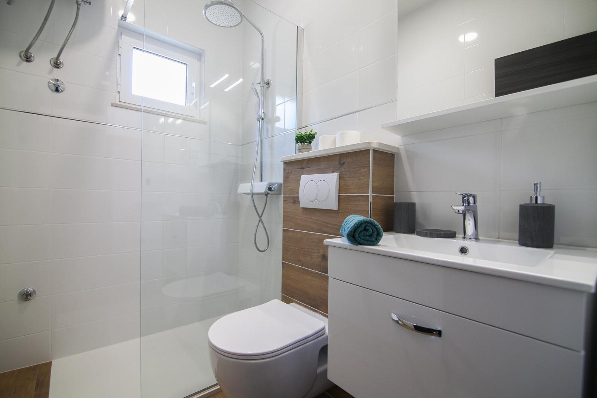 Family Apartments Brach 波尔 外观 照片